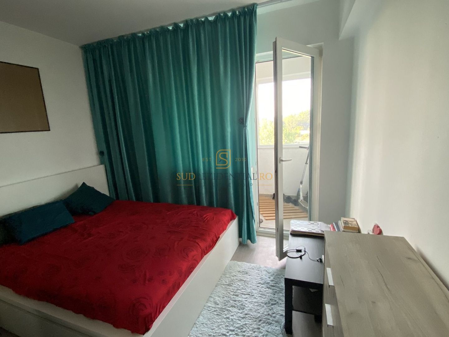 Apartament cu 2 camere, semidecomandat, metrou Berceni, Comision 0% - Poză 4