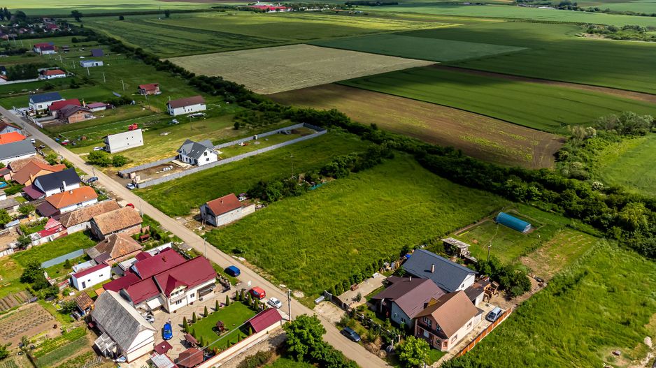 VÂNDUT Teren pentru construcție casă individuală Zădăreni - Poză 6