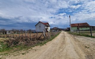 Teren intravilan | De vanzare | 1080 mp | 22 ml deschidere | Ighiu - Poză 6