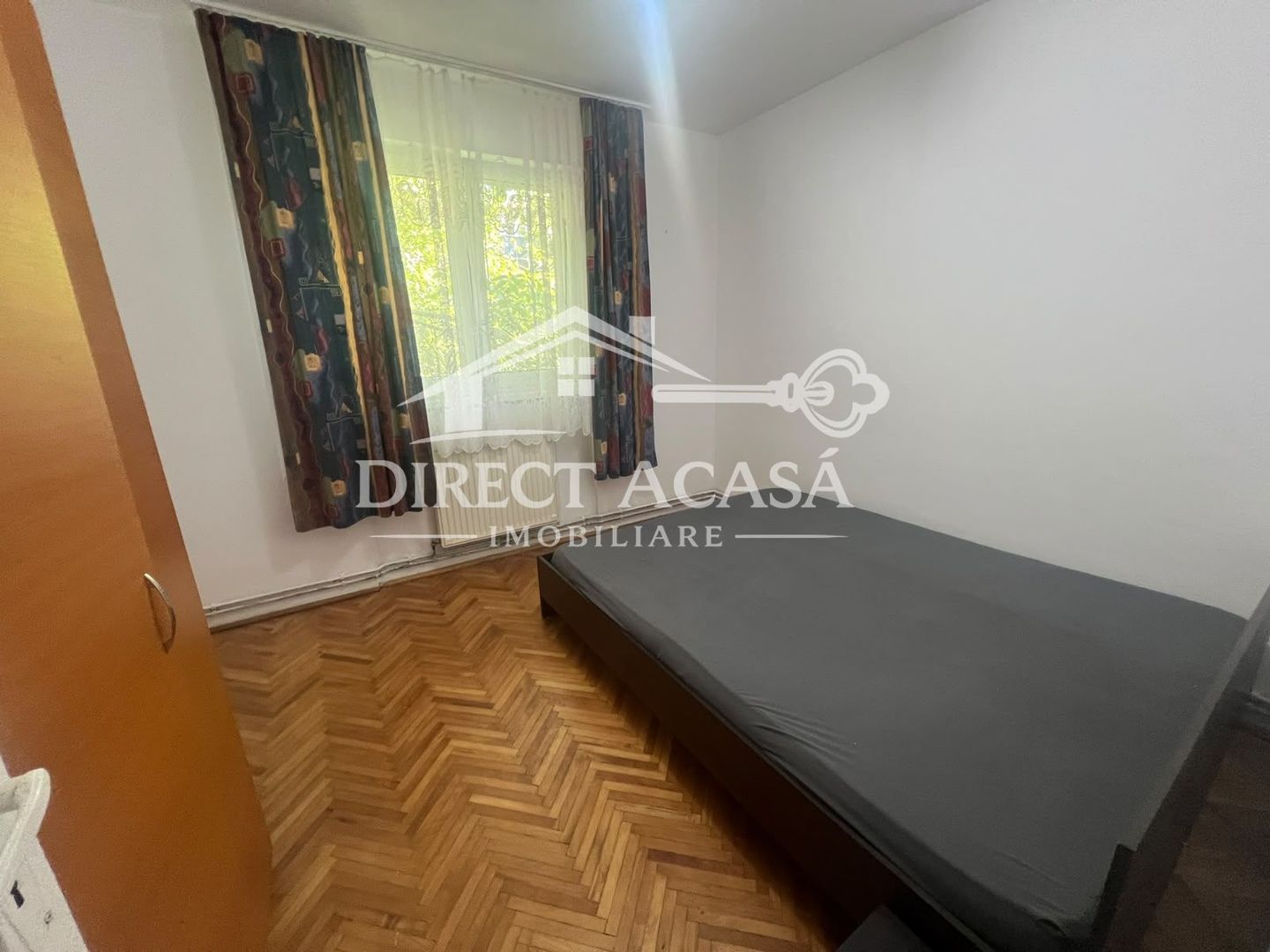 Apartament cu 3 camere  (PET FRENDLY)-Str Petru Dobra-Zona Dambu - Poză 3