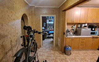 Inchiriere pe termen lung, apartament de 3 camere, et.1 metrou Brancoveanu S194 - Poză 5
