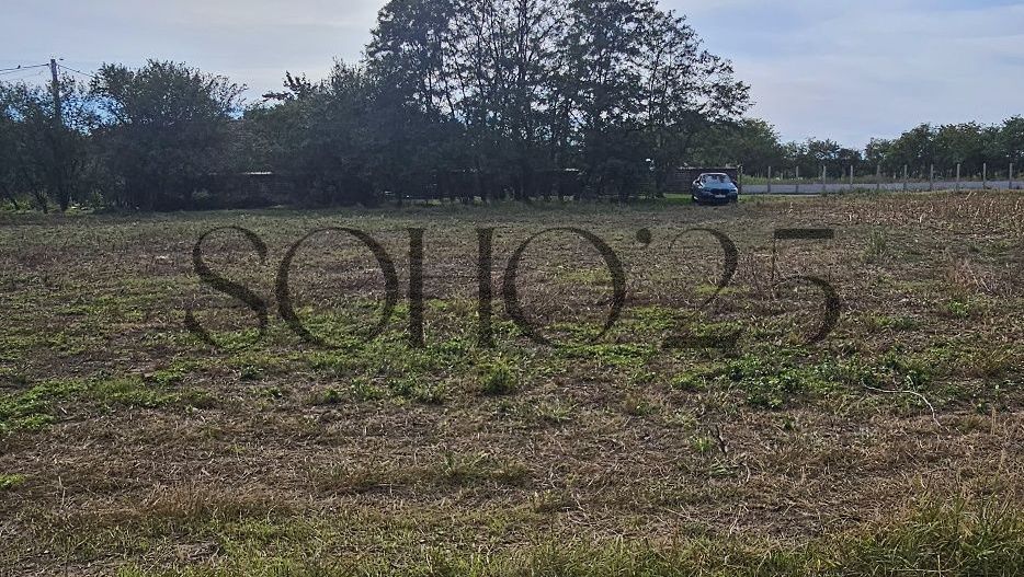 Teren intravilan construibil peisaj de vis - Poză 8