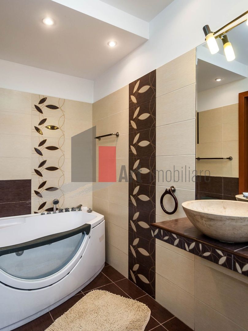 Vila luxoasa cu piscina si curte generoasa - Pipera - Poză 18