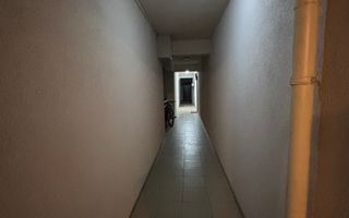 Garsoniera decomandata, et 1,mobilată/utilată, parcare inclusă, 3-4 min RATB 480 - Poză 13