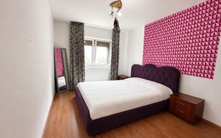 Apartament 3 camere spatios de vanzare în zona - Tractorul - Poză 1