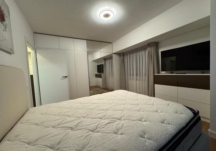 Vanzare Apartament 4 Camere  Zona Unirii - Lux - Poză 11