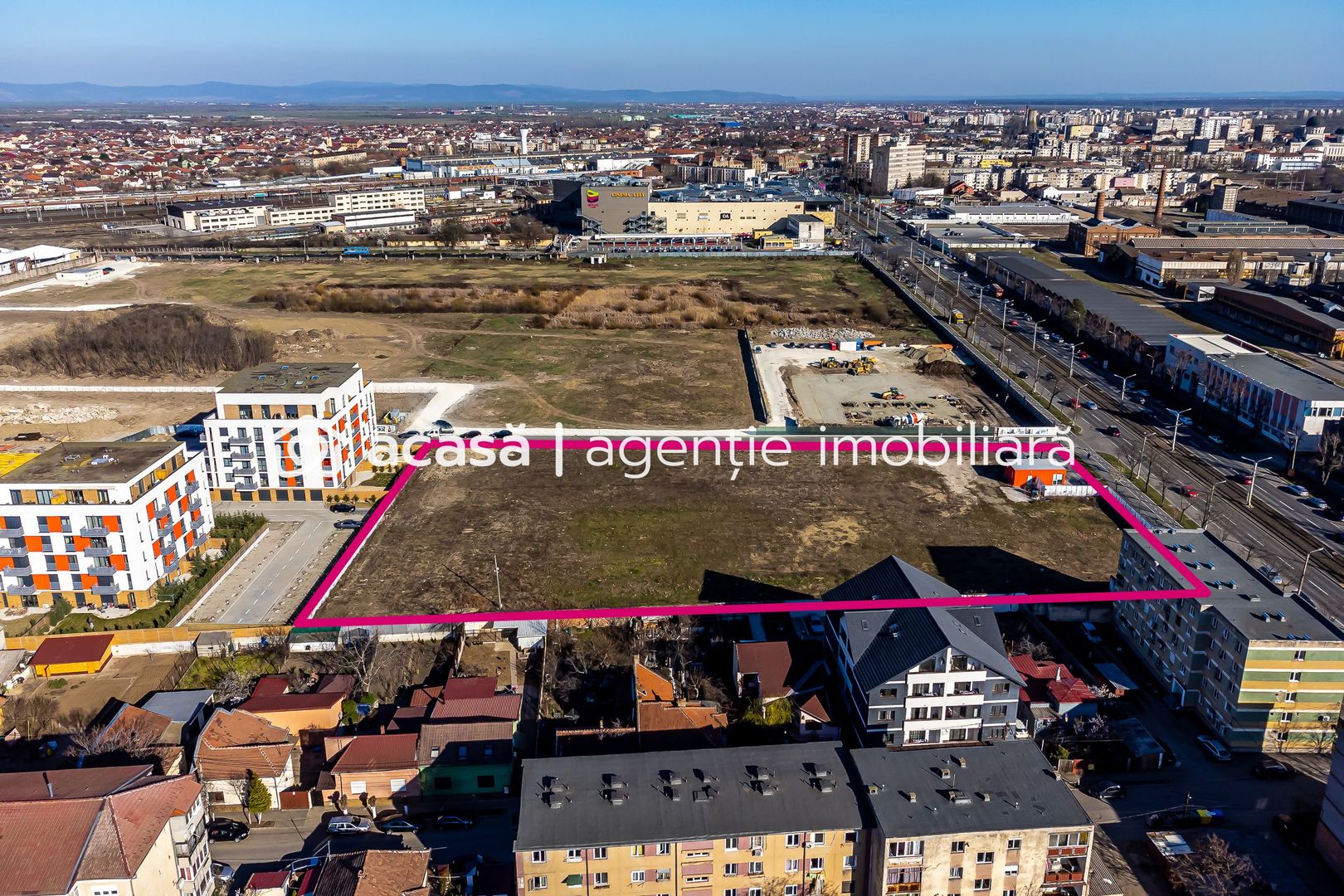 Teren central pentru dezvoltari rezidentiale si comerciale - Poză 6