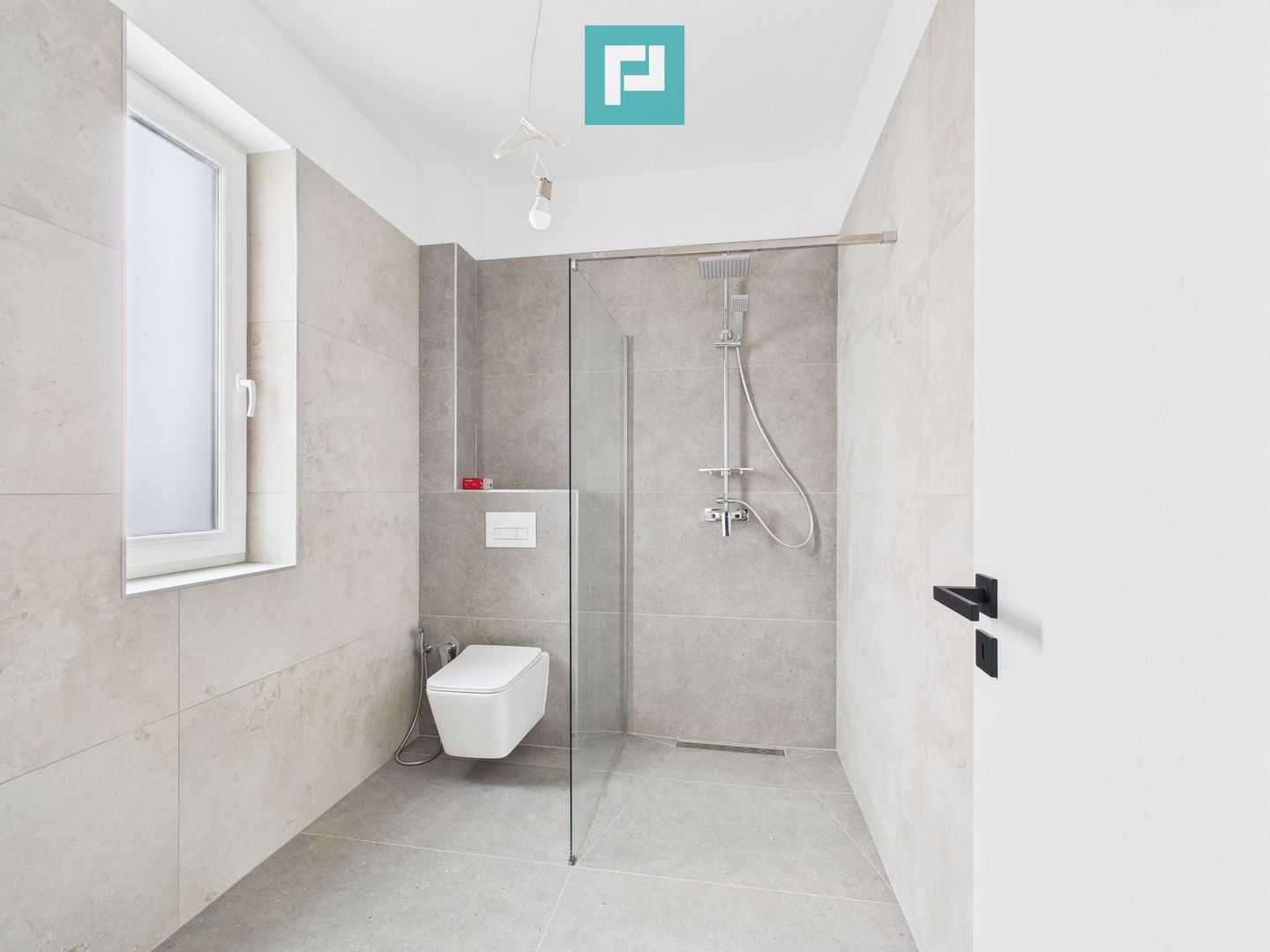 Duplex modern 5 camere Dumbrăvita - Poză 6