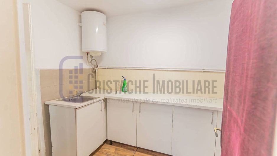 Casa nemobilata pe Bd. Marasesti, 3 camere, acces dublu, pretabil birouri - Poză 4