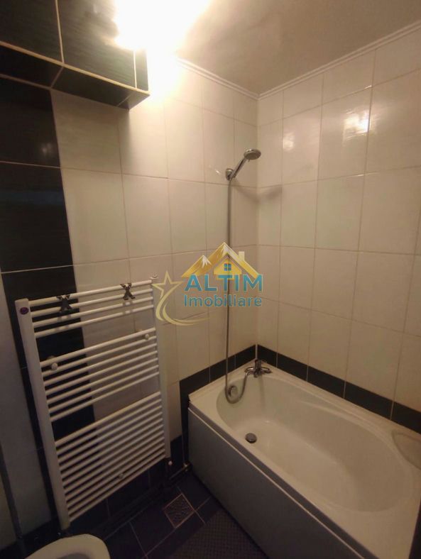 Garsonieră modernă și decomandată, zona Astra - Poză 4