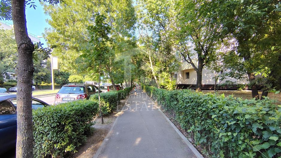 Garsoniera Aviatiei | Decomandata | Centrala proprie - Poză 2
