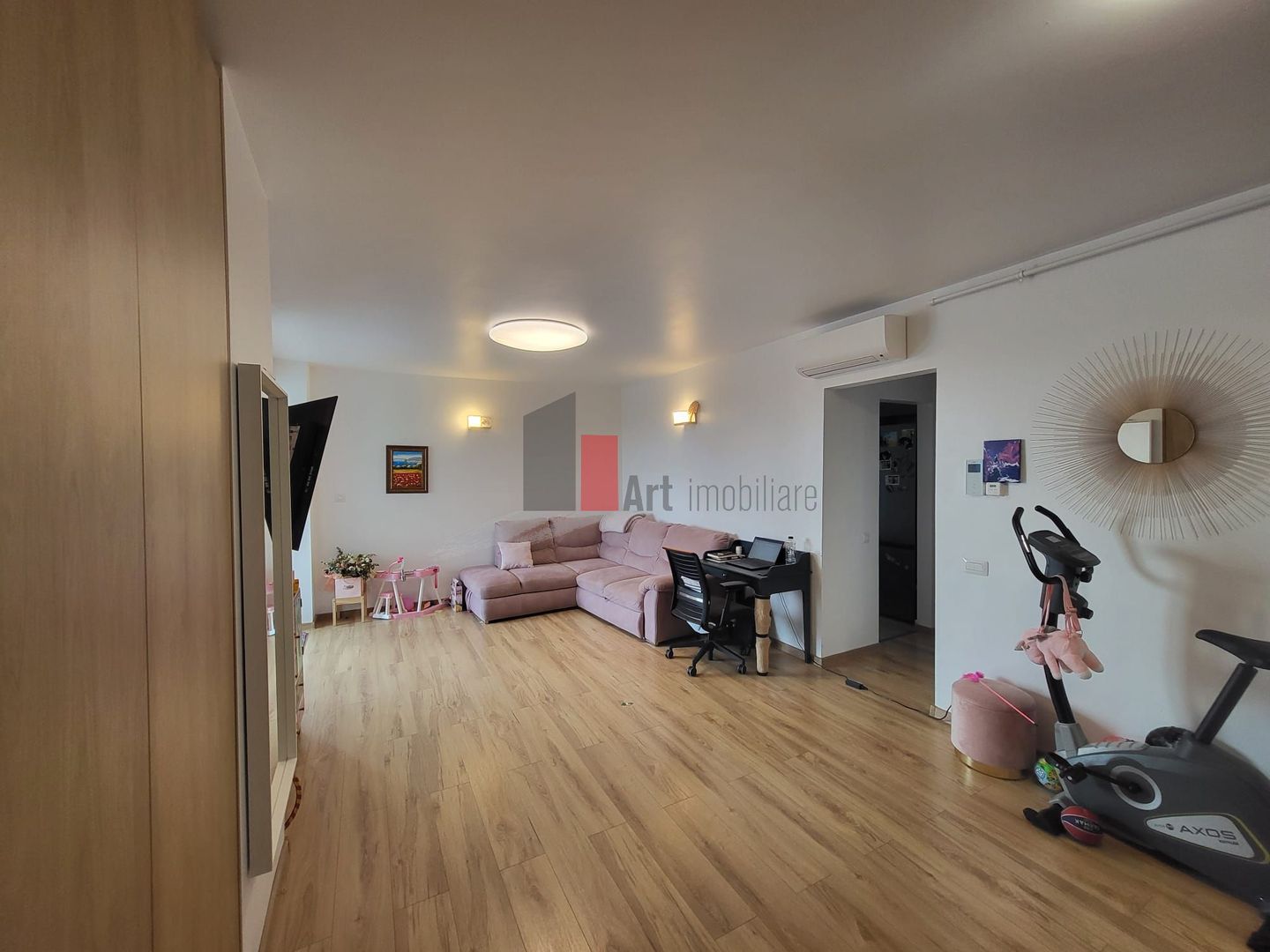 Exclusivitate, Apartament complet mobilat si echipat; - Poză 5