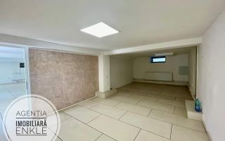 Spatiu comercial de vânzare, zona Stadion - Poză 3