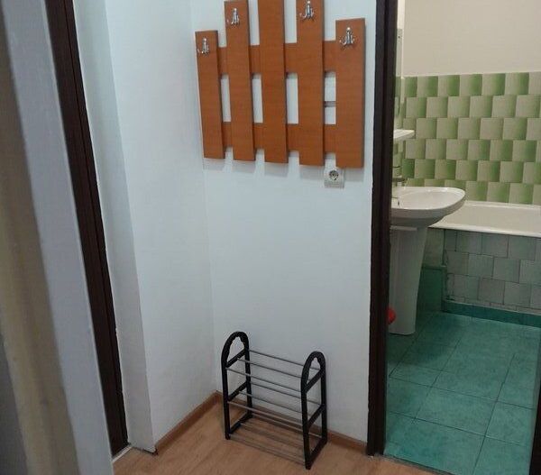 GARSONIERA GORJULUI, BUCATARIE INCHISA, METROU 3 MINUTE, LIBER - Poză 8