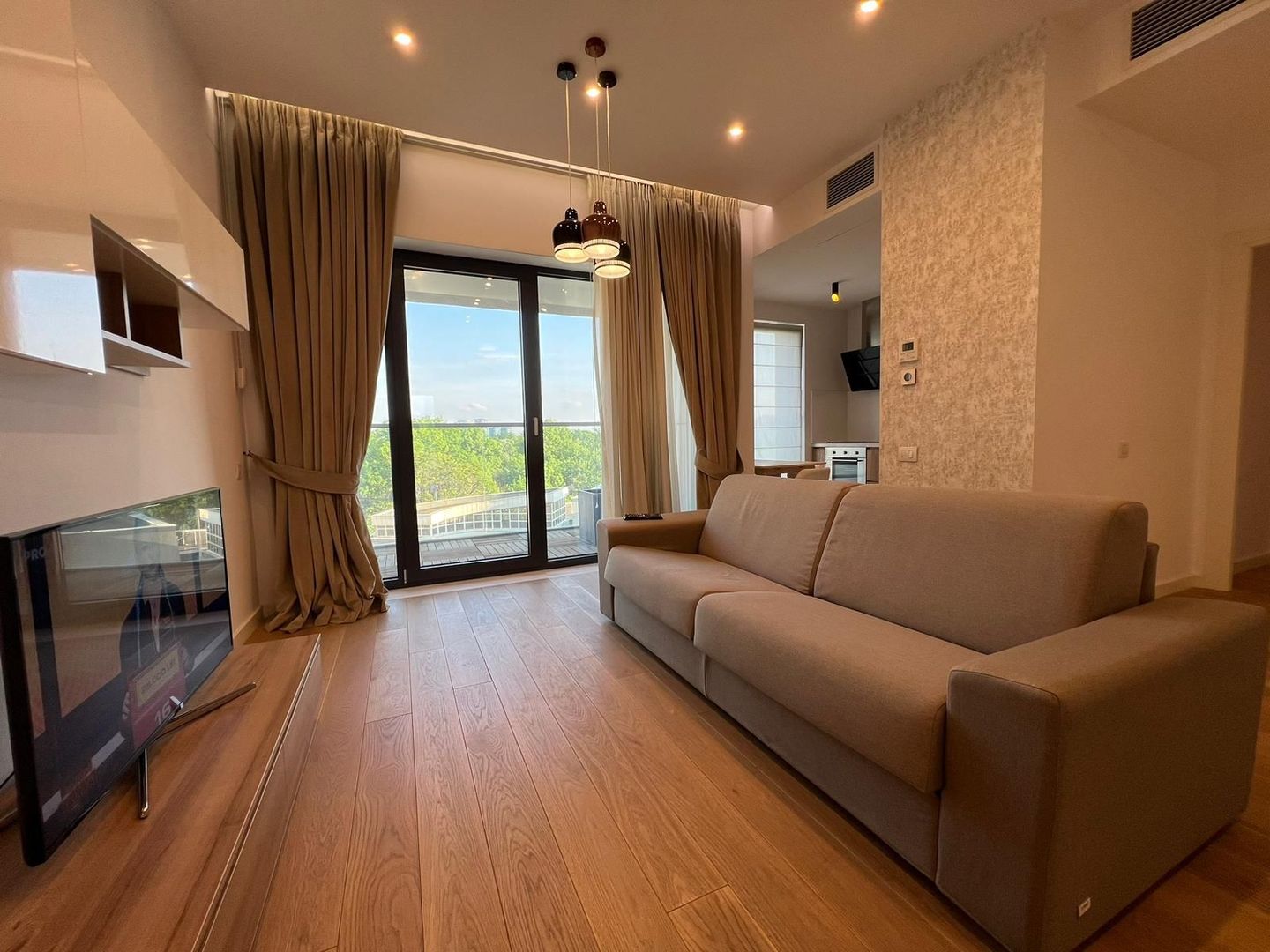 Apartament 2 camere One Herăstrău Park – Eleganță și confort - Poză 1
