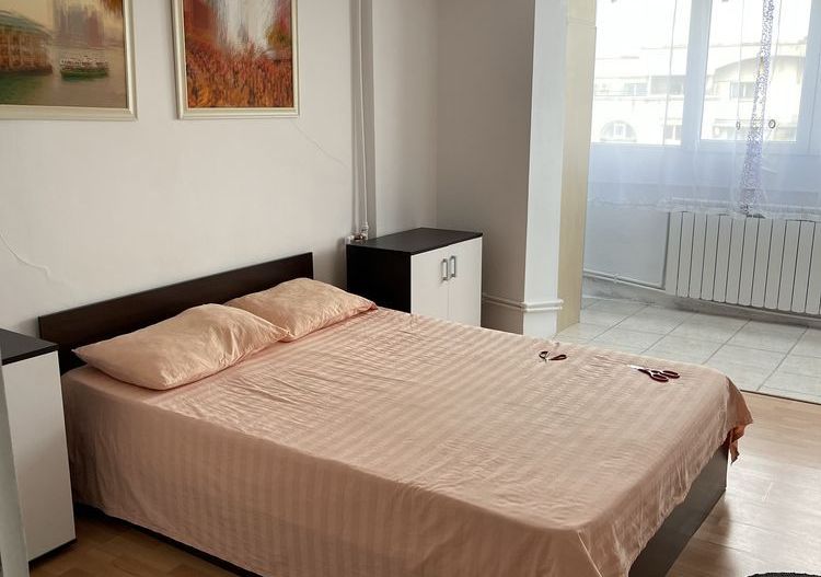 Apartament b-dul Decebal Bucuresti/Piata Alba Iulia - Poză 1