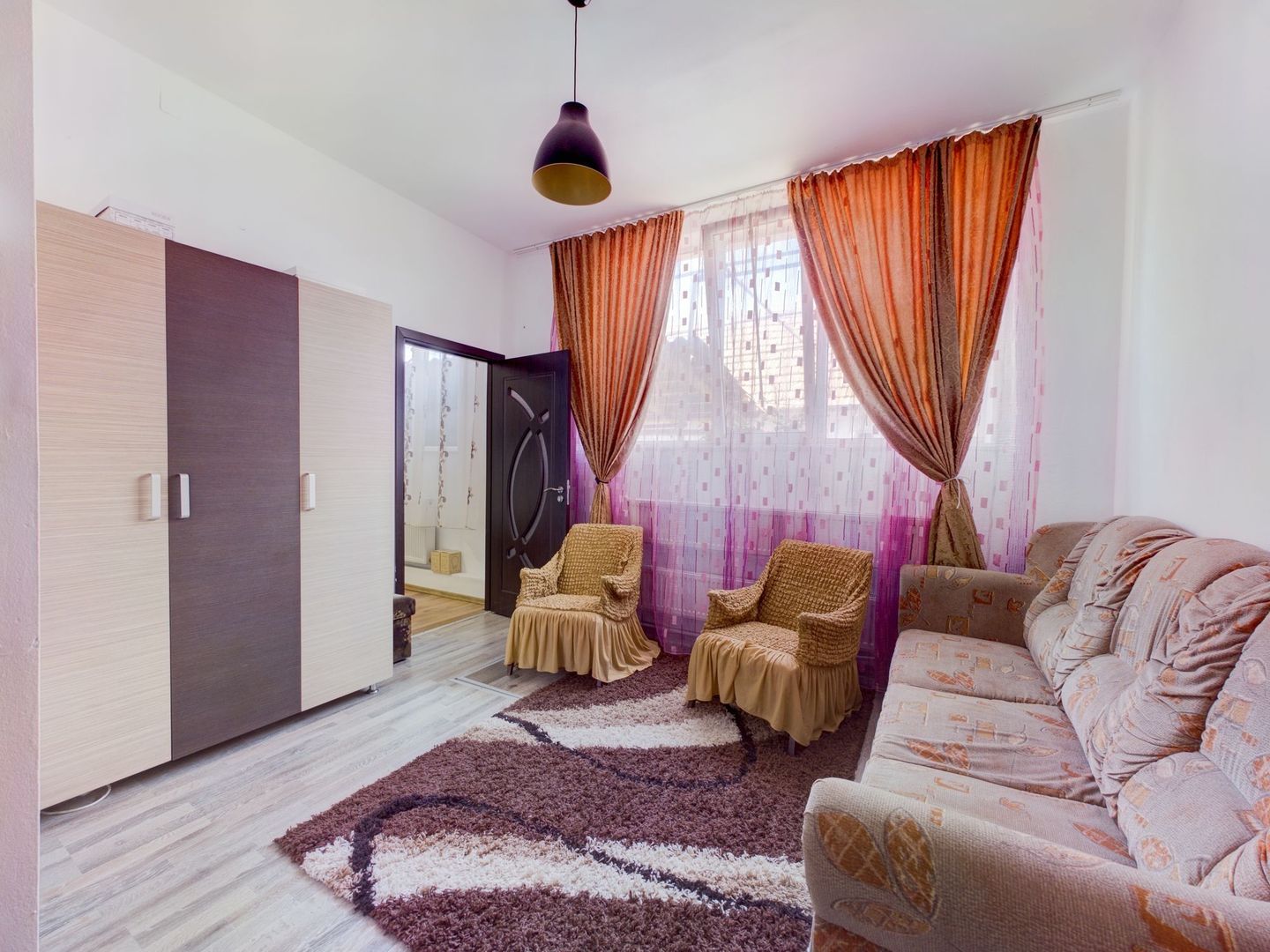 Casă/Apartamente/Spațiu comercial/Hală 700 mp Șagu - Poză 10