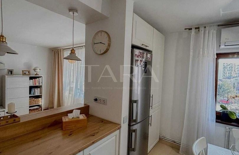Apartament spațios, 4 camere, 106 mp, două balcoane, parcare, central. - Poză 4
