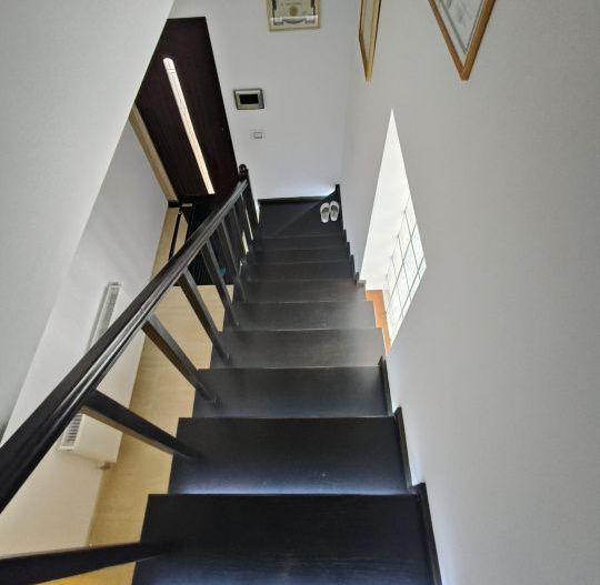 Casă P+1 modernă, complet echipată, cu teren mult, la Crasna - Poză 30