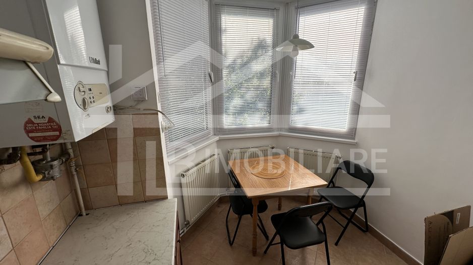 Apartament cu 3 camere, 65mp, zona UMFST - Poză 7