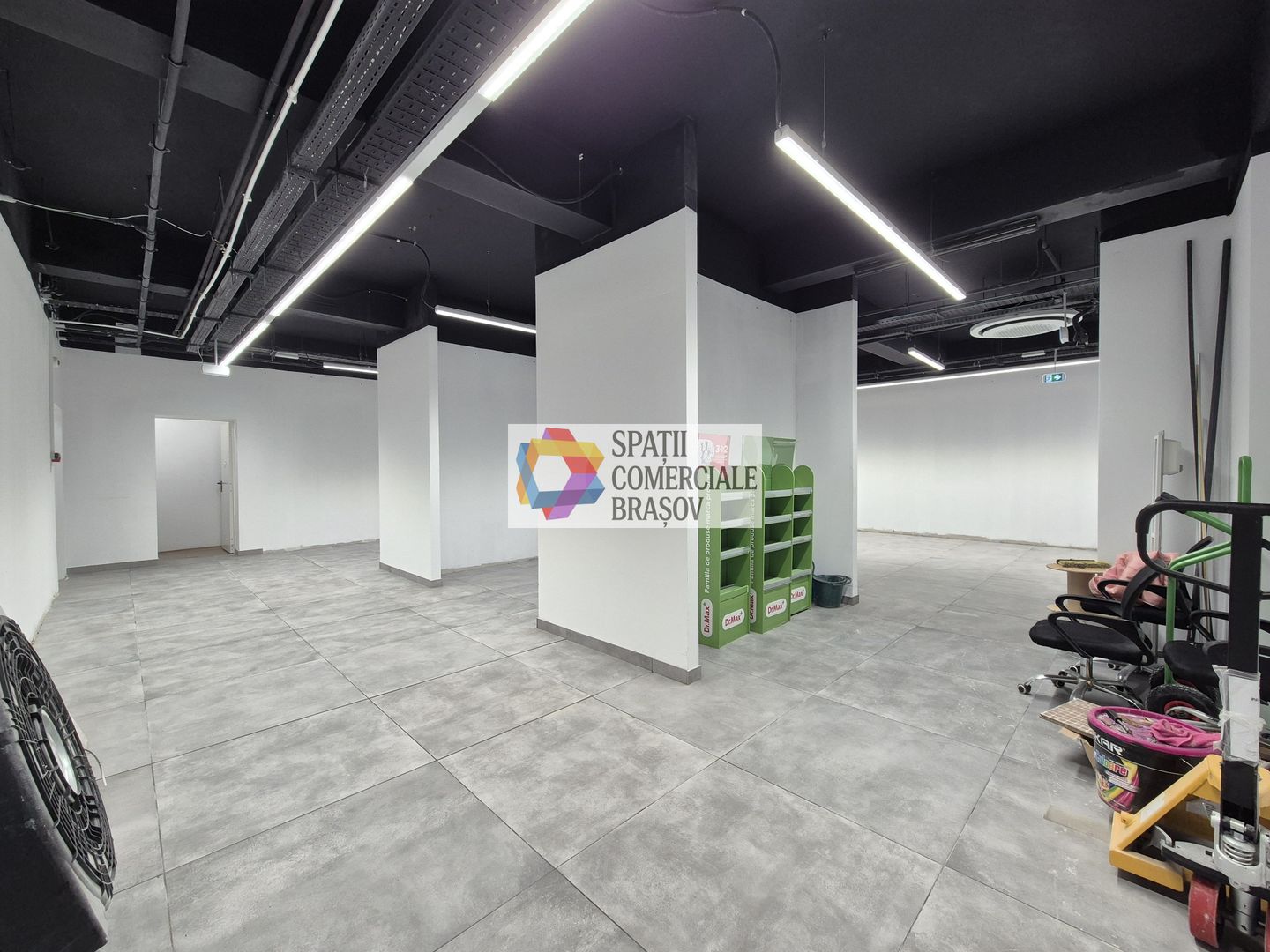 Spatiu comercial de inchiriat Brasov cu vad - 202 mp - Poză 5
