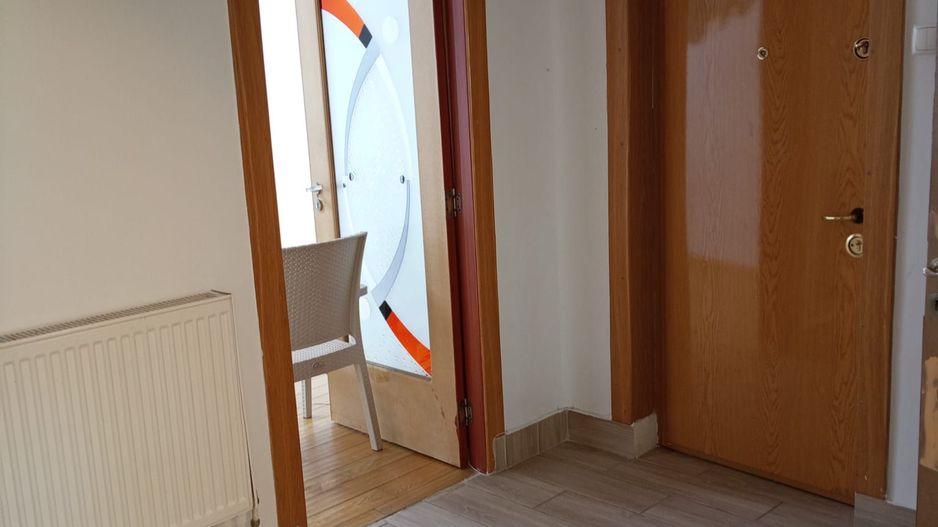 Aviației vizavi de Promenada - Poză 2