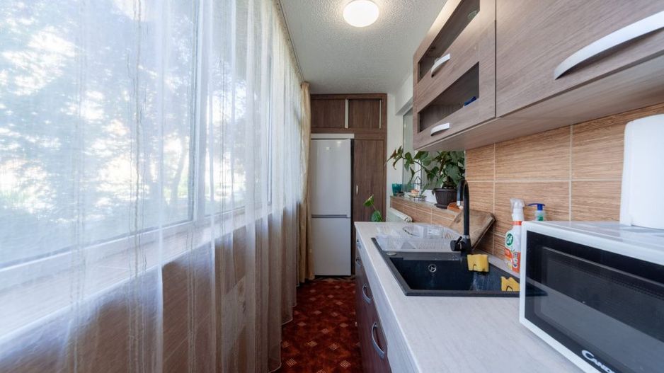 Apartament cu 2 camere de vânzare în Tudor Vladimirescu, Pitesti - Poză 11