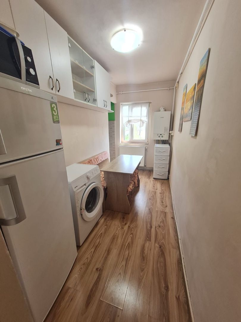 La 10 minute de Piața Unirii - Poză 5