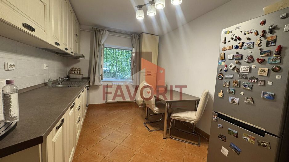 Apartament 3 camere decomandat – Zona Lipovei - Poză 2