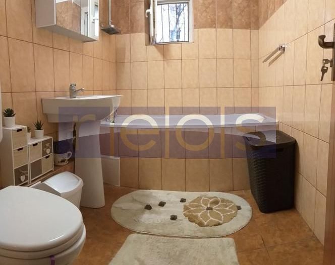 VANZARE 2 CAMERE- DECOMANDAT- PARCARE -470 m Metrou Eroii Revolutiei | - Poză 11