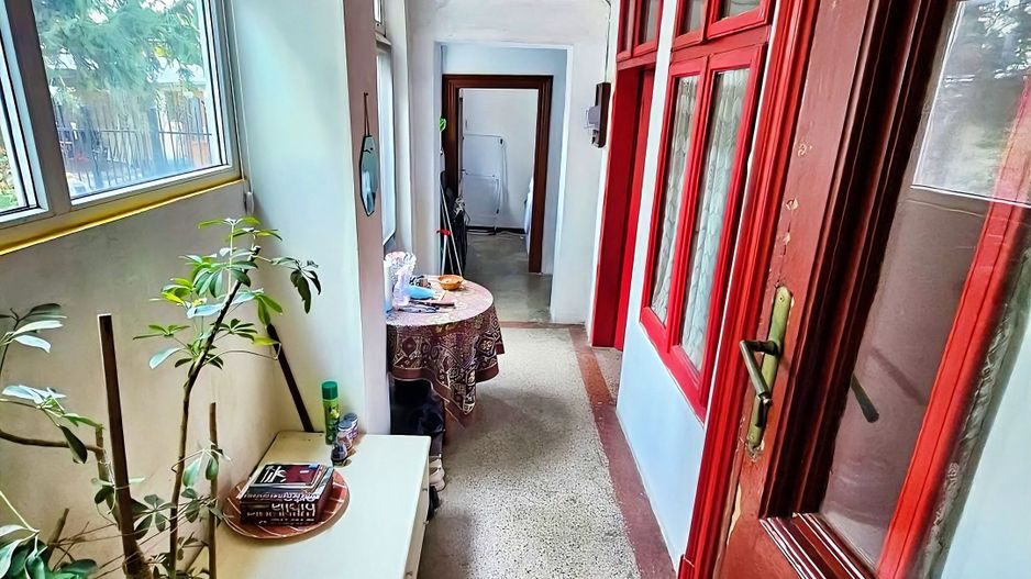 Casă de vânzare zona Uniriii - Poză 9