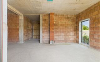 Casă la roșu  pe parter - Moșnița Veche - Poză 25