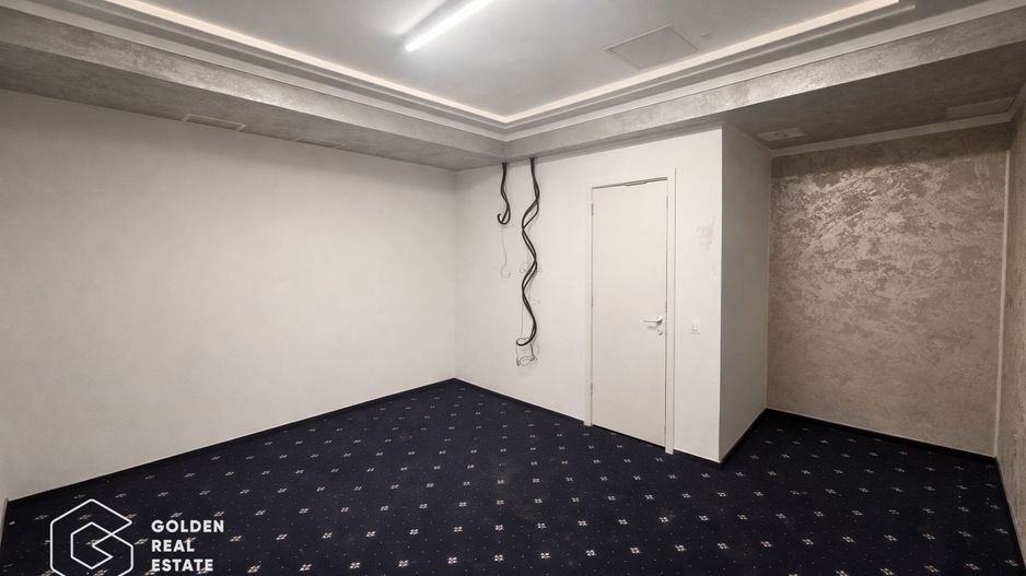 Oportunitate!Spatiu comercial central, 160mp, 5 camere, centrala proprie,parcare - Poză 6