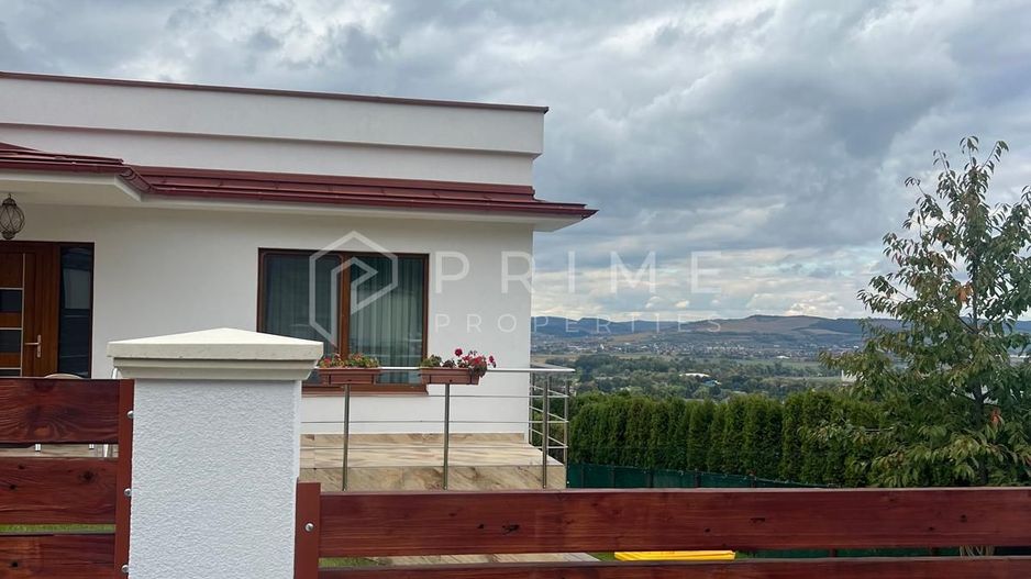 Casă de lux de închiriat | Platoul Cornești, Târgu Mureș - Poză 4