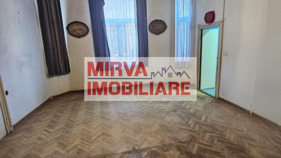 Casă cu arhitectură interbelică, 5 camere, teren 409 mp – Central - Poză 21