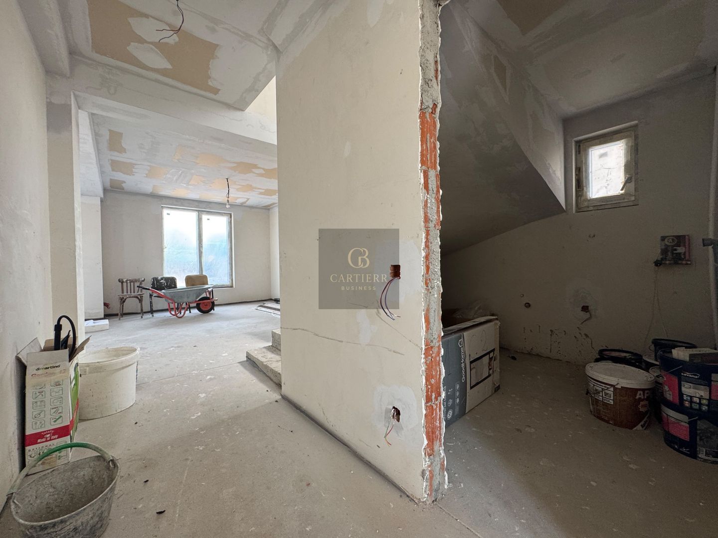 VILĂ TUNARI | 4 CAMERE | DIMIENI | - Poză 6