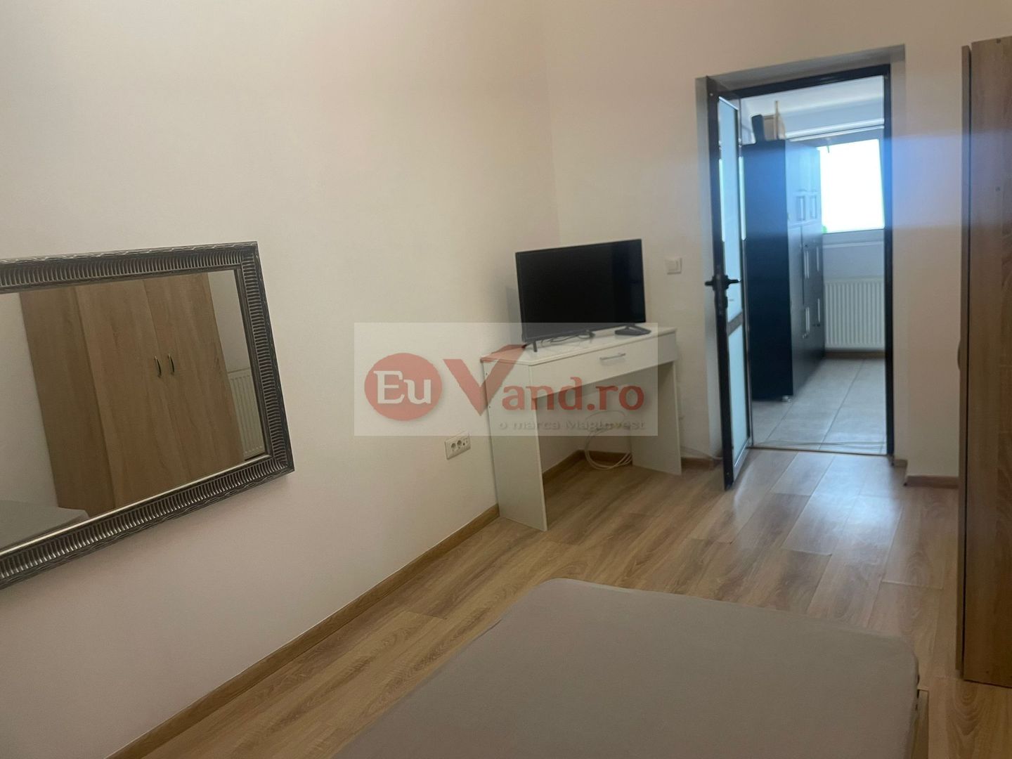 Casa de inchiriat - 200 mp - 6 dormitoare - Str. Tecuci - Poză 11