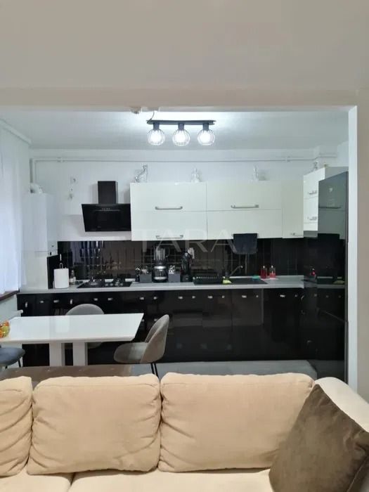 Apartament 2 camere – zona Parc Poligon - Poză 1