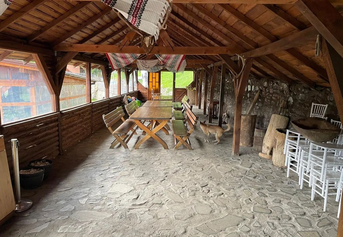 Pensiune 9  Camere+Restaurant– Zona Turistica -Zona Sacele-Bradet-Cod 5241 - Poză 4
