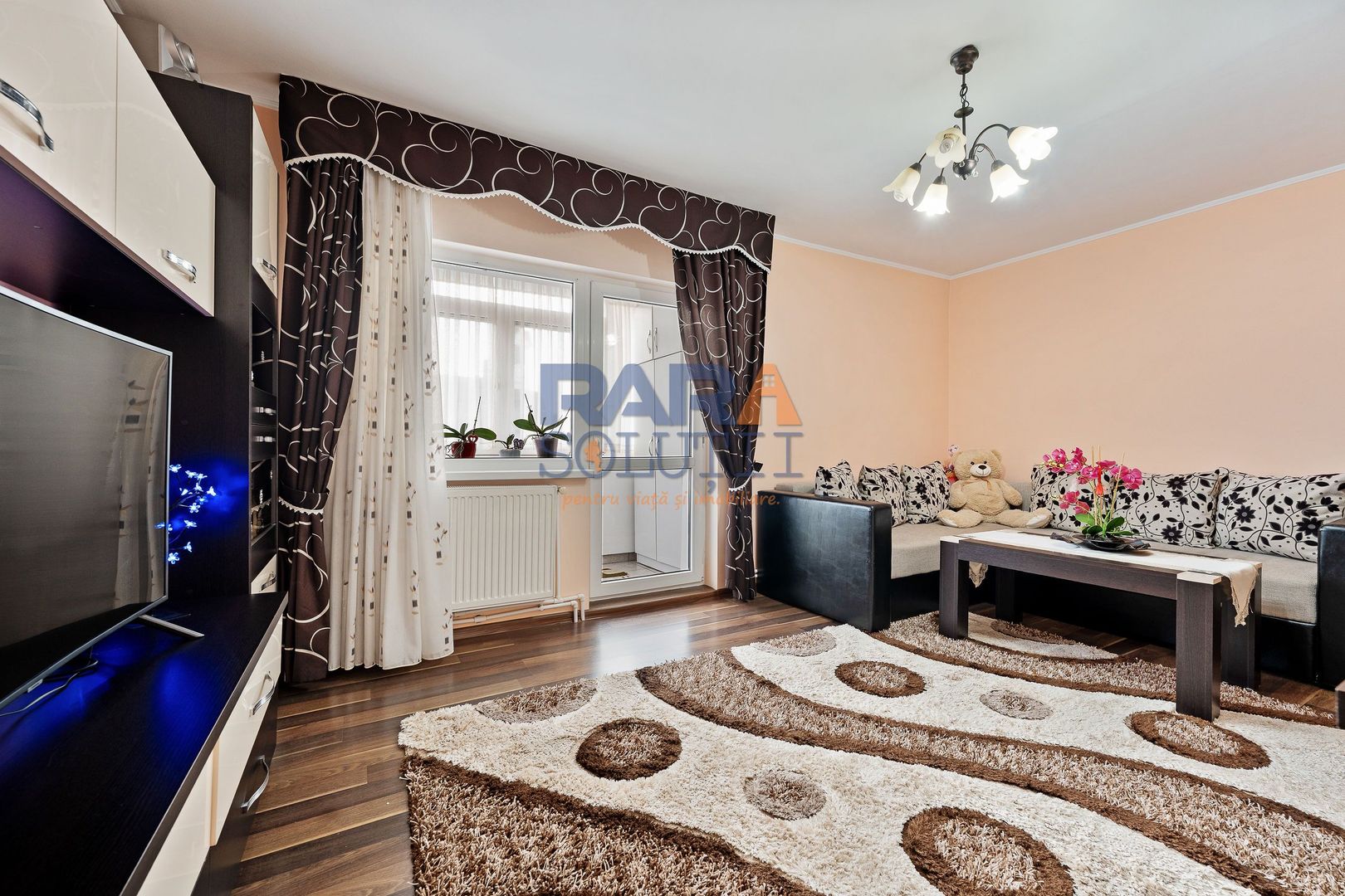 Apartament 3 camere mari, 75 mp, etaj 1, zona Favorit - Poză 8