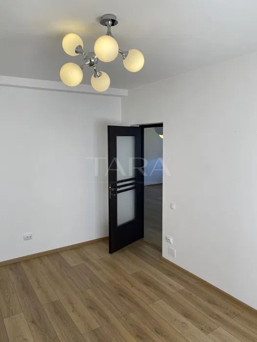 Eleganță și confort – apartament cu 3 camere în zona Câmpului. - Poză 4