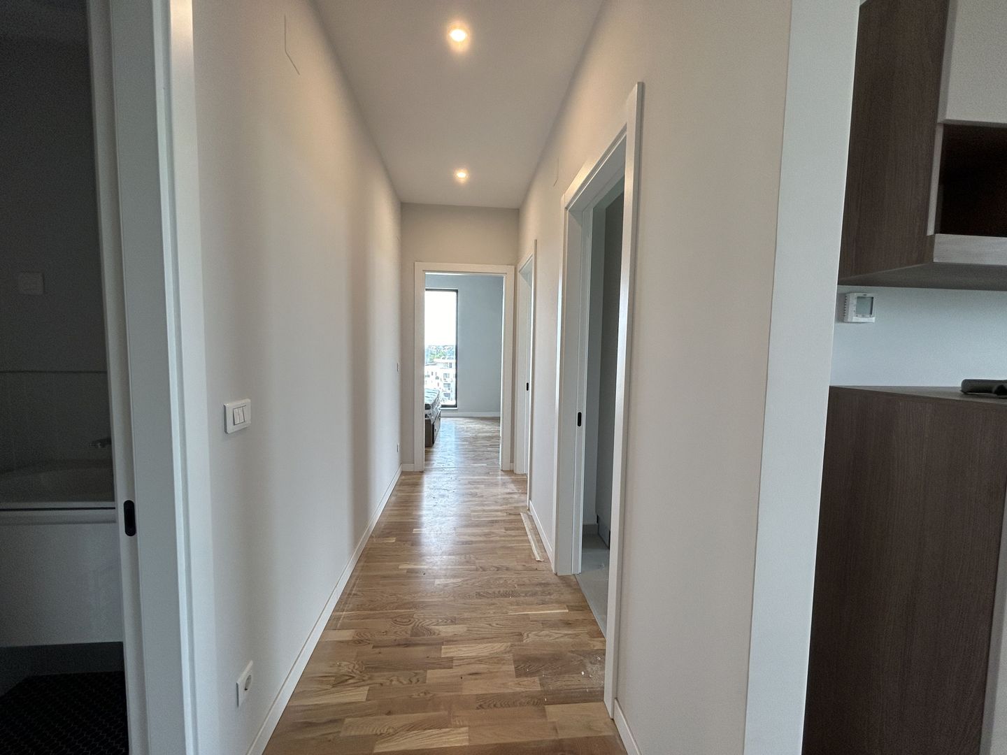 Apartament 3 camere | Bloc Nou Finalizat | Piata Presei Libere - Poză 10