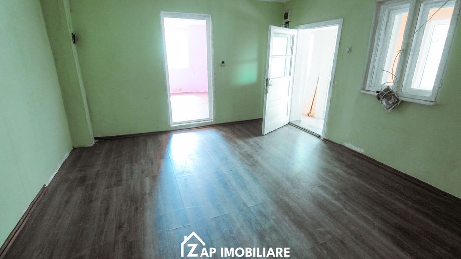 Mureșeni - Casa 80 mp - Teren 784 mp - singur in curte - Poză 5