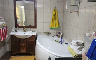 De vanzare casa in comuna Pechea, 165.000 euro negociabil - Poză 22