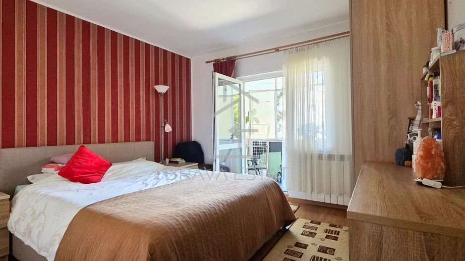 Apartament decomandat cu 4 camere în Plopilor, finisat modern - Poză 2