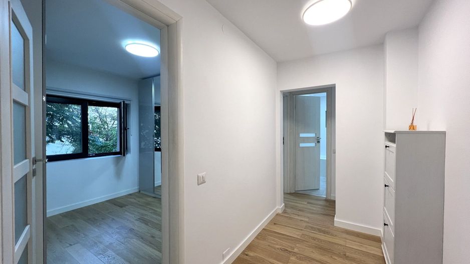 Aviatiei | 4 camere renovate | decomandat- langa metrou parc si scoala - Poză 9
