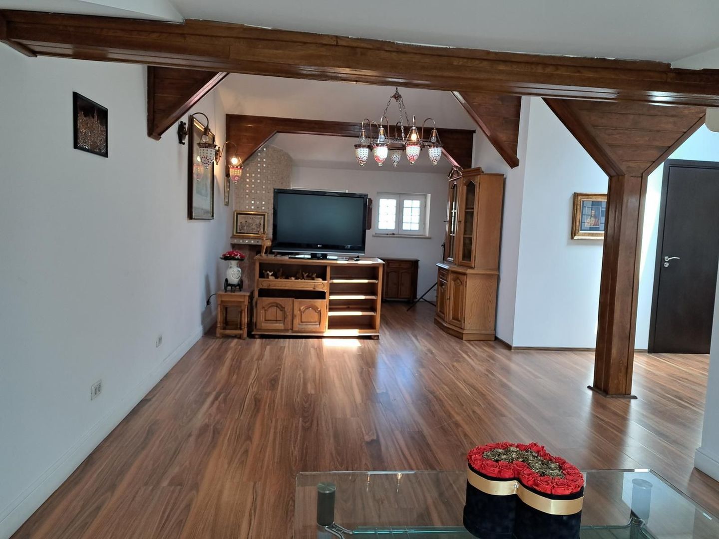 Vilă Lux în Centru Capitalei – Ideală pentru Rezidențial sau Buisness - Poză 3