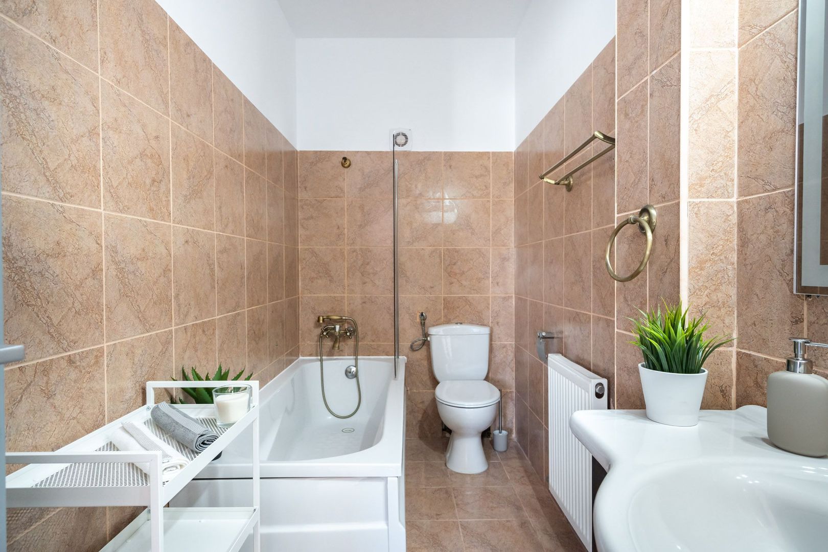 COMISION 0% - Eleganta si lux - imbinate perfect cu confort si utilitate - 101mp - Poză 8