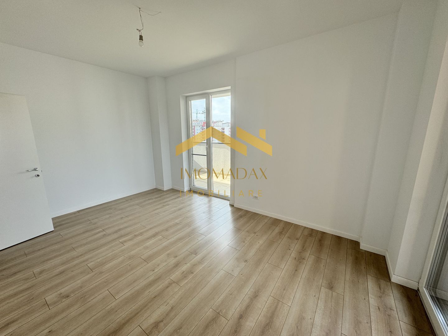 Aradului-3 camere-Terasa - Poză 10