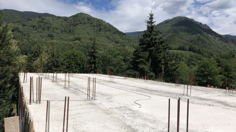 Hotel în constructie-Poiana Mărului plata in rate - Poză 8